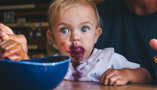 【重要】手づかみ食べの３つのメリット：手づかみ食べをしない子への対応は？